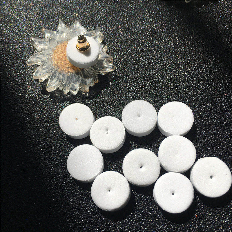 White Foam Earring Protection Pad, Shock-Absorbing Anti-Puncture Gasket, Ear Plug Accessories, Silver Needle Anti-Bending Ear Jewelry Accessories