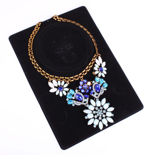 �S��ֱ�N ���b�Ʒ�朶��h��ָ���b��Ƭ ��ɫ���w�q�� 17*23cm