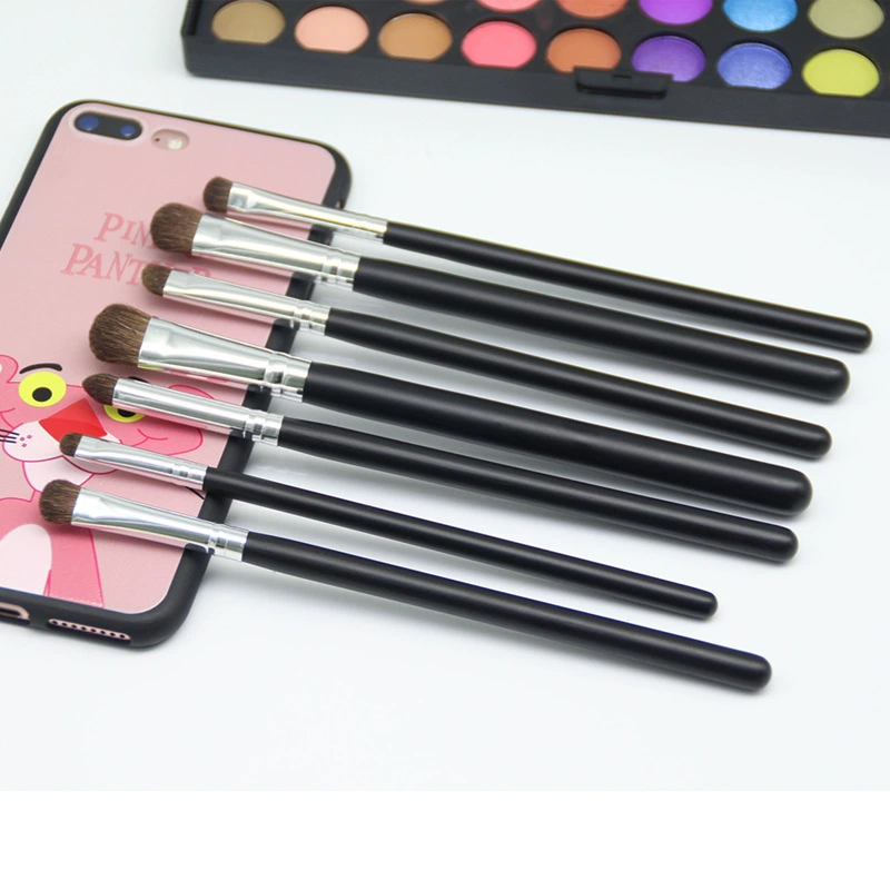 Makeup Brush Set, 7-piece pony-hair brushes with wooden handles and aluminum ferrules