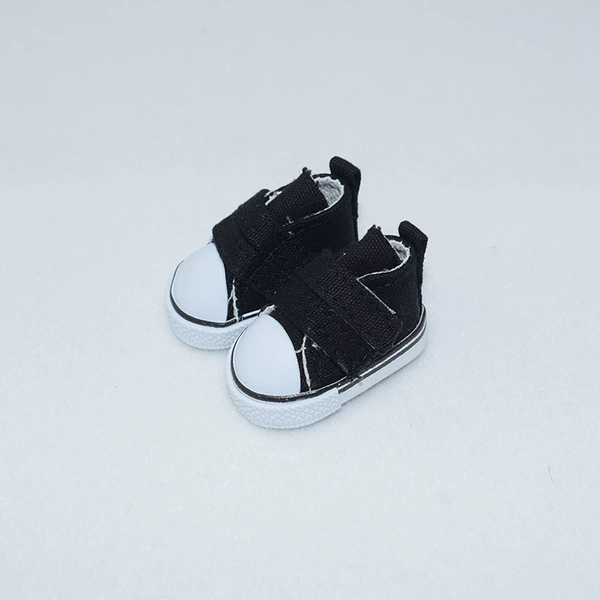 Black (one pair)