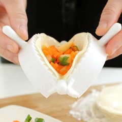 餃子を包む神器家庭用餃子を包む道具全自動餃子皮三日月形水餃子金型餃子を包む器