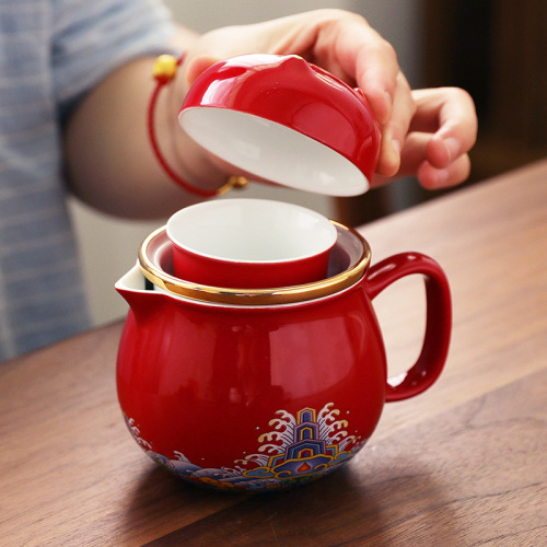 Creative ceramic gold-painted lucky cat office one pot two cups travel portable tea set three-piece scented tea filter cup