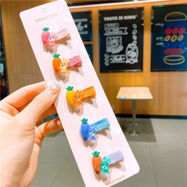 4. Five -piece rabbit radish model
