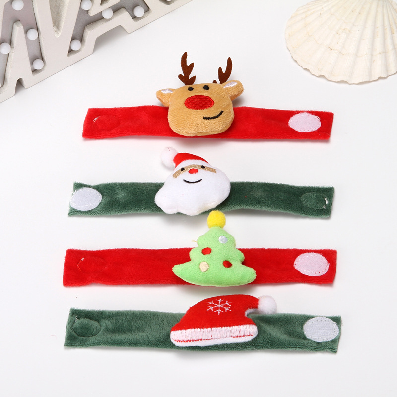 Cross-border Christmas decorations bracelet elk Santa Claus Christmas tree foreign trade Pat ring Children's bracelet wholesale