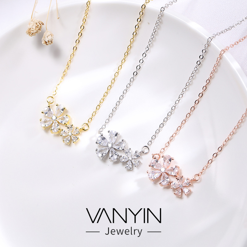 Wanying jewelry double Daisy necklace S925 sterling silver chrysanthemum clavicle chain net red with personality jewelry wholesale customization
