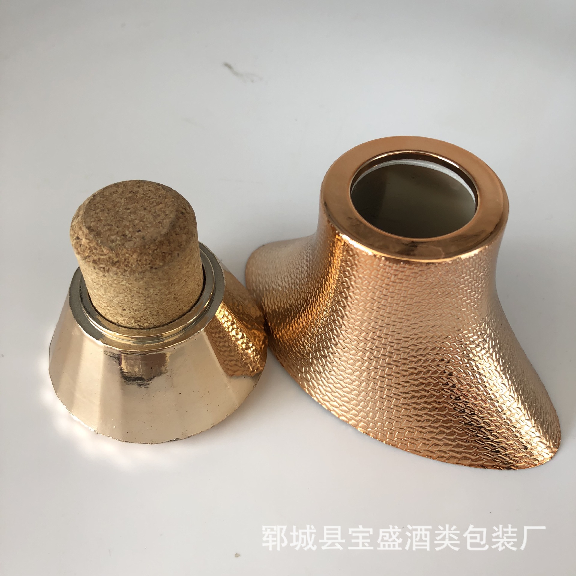 加工XO洋酒红酒瓶塑料木塞玻璃瓶酒塞高分子塞塑料瓶盖密封