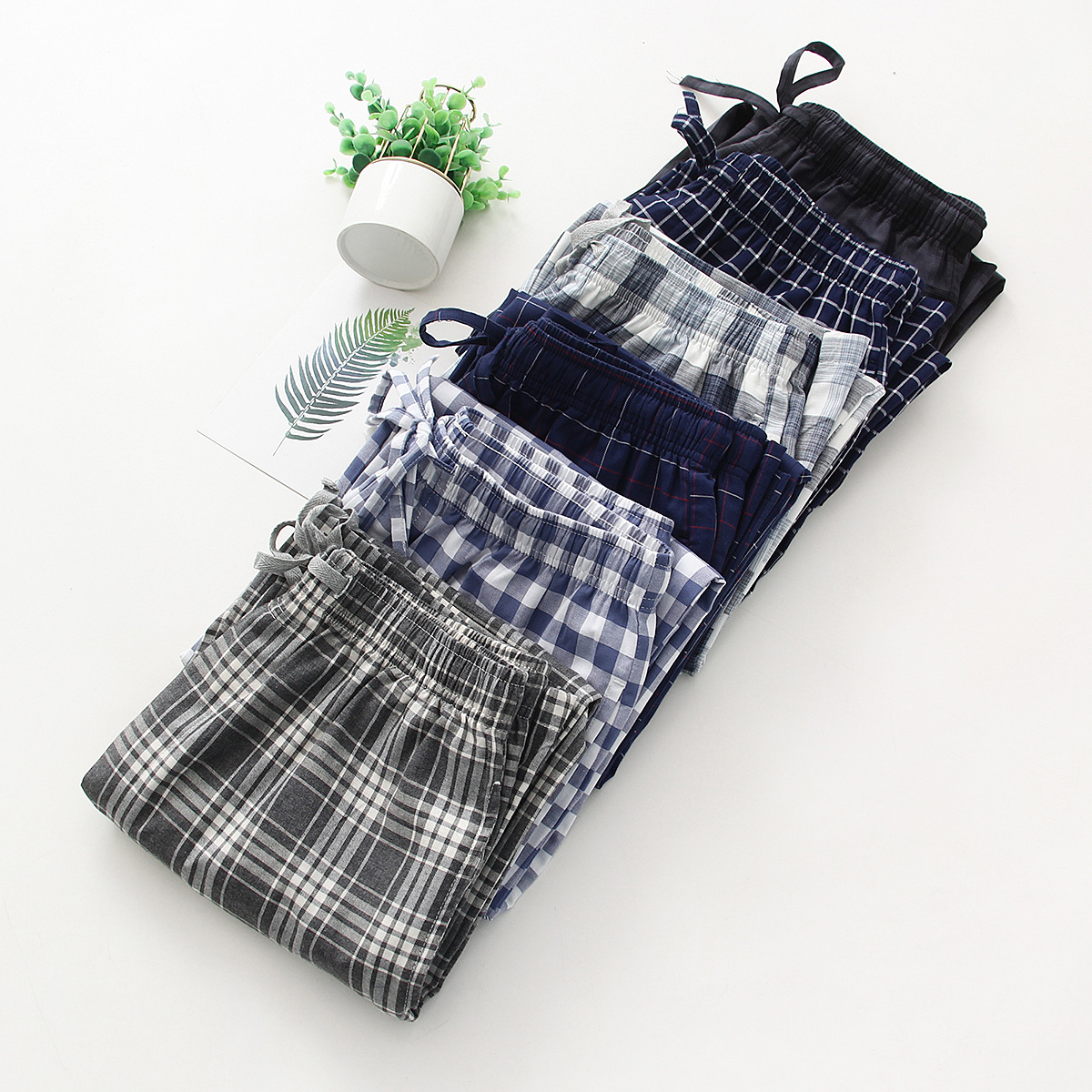 Pantalones de pijama delgados de primavera y verano para hombres Algodón puro más tamaño suelto cómodo aire acondicionado transpirable pantalones para el hogar Comercio exterior nuevo Amazon