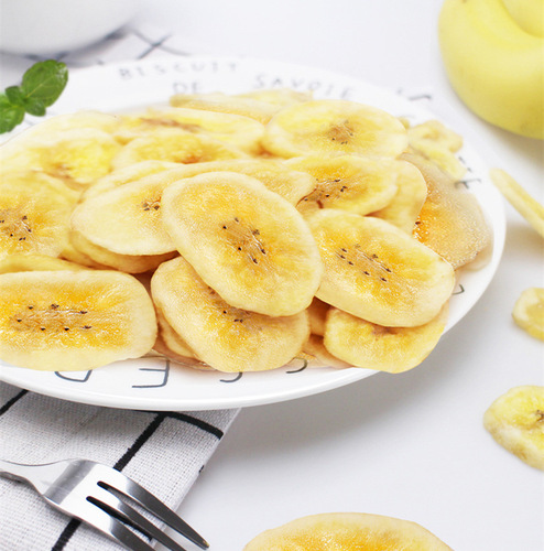 Wholesale banana chips 1 pound small pet rabbit chinchilla guinea pig pine guinea pig rat fruit dry food pet snacks