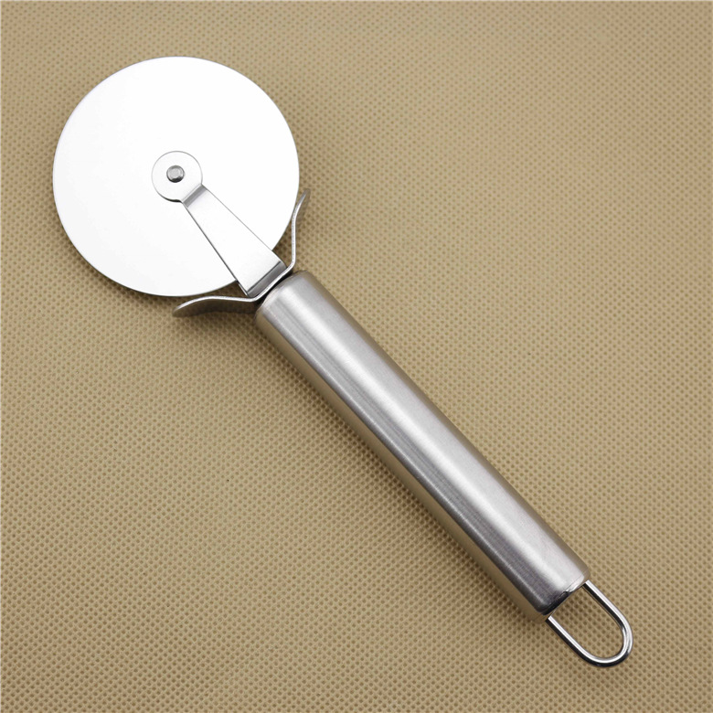 Cortador de Pizza Giratorio Circular de Acero Inoxidable