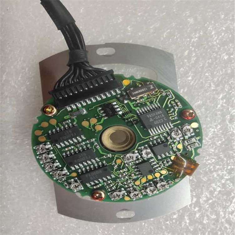 UTTAH-B20FL编码器SGD7S-180A10A002 SGD7S-R70A00A SGDV-R70A01B