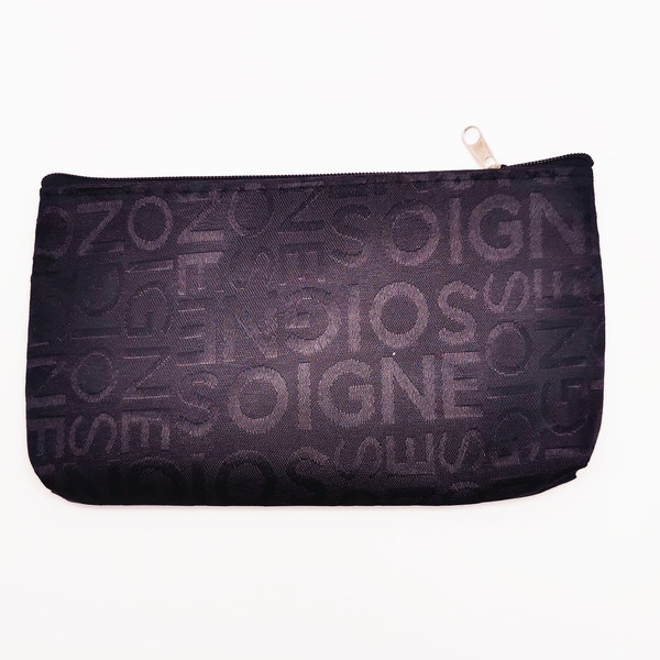 Cosmetic bag
