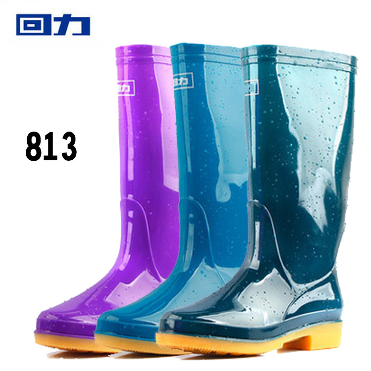 Shanghai Huili fashion rain boots 813 ladies mid-barrel rain boots non-slip wear-resistant cow tendon bottom color water shoes wholesale