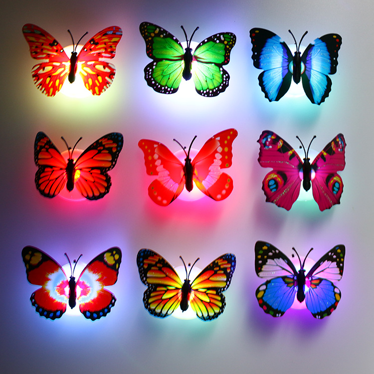 빛나는 나비 램프