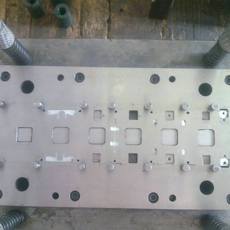 厂家批发冲压模具配件加工 铝合金冲压模具加工 冲压模具开 模加