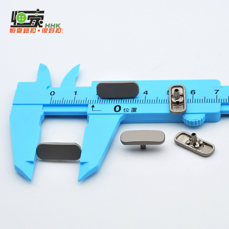 长方形金属纽扣弧形四合扣手敲扣暗扣羽绒服钮扣按扣风衣工厂