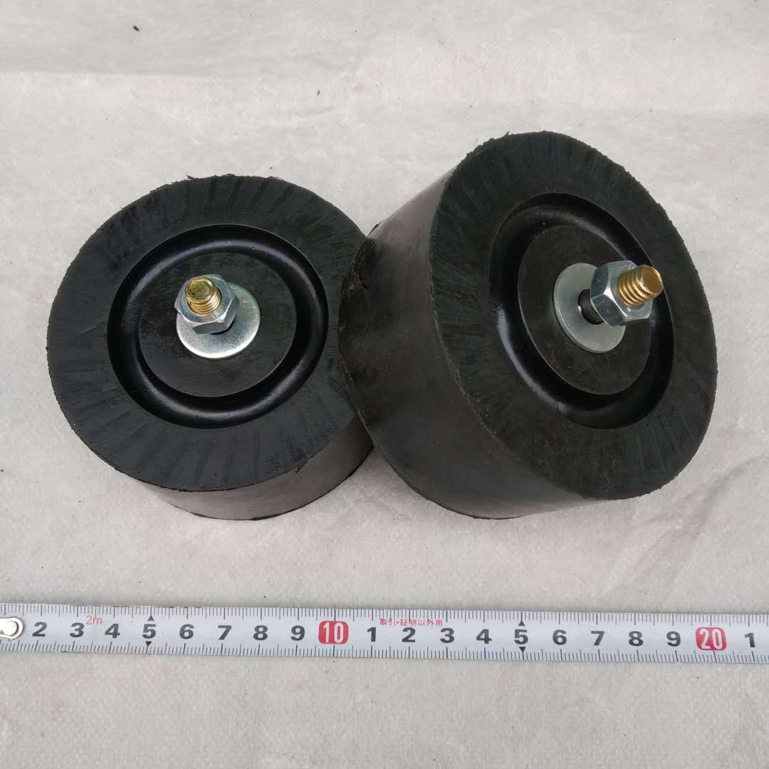 优质橡胶减震块 风机 机床减震 水泵减震垫 圆形防振 空调橡胶垫