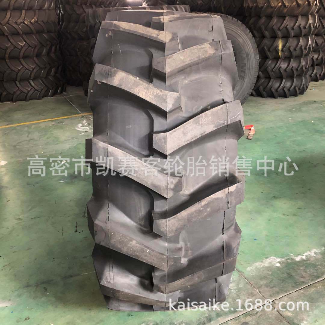 厂家供应 人字维特根路拌机轮胎23.1R26 620/75r26全钢工程轮胎