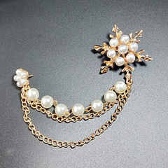 Korean fashion clothing accessories Snowflake tassel brooch Pearl chain corsage Suit accessories