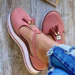 Spring 2020 New Cross Flat Round Toe Sandals Women's Tassel Rhinestone Baotou Side Empty Foreign Trade Large Size Women's Shoes Spring 2020 New Cross Flat Round Toe Sandals Women's Tassel Rhinestone Baotou Side Empty Foreign Trade Large Size Women's Shoes