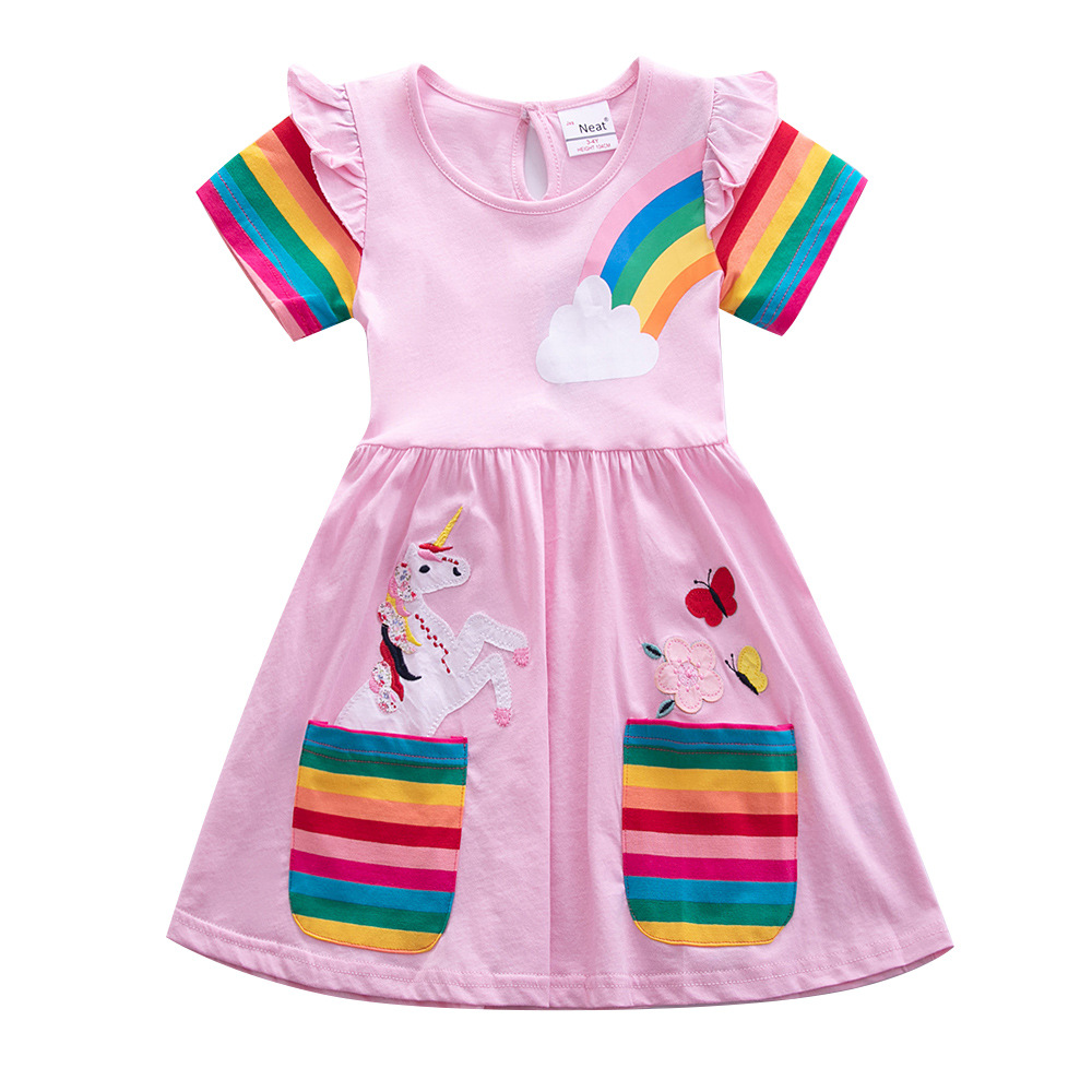 Estilo europeo y americano niñas manga corta vestido de unicornio verano nuevo bordado dos bolsillos Arco Iris manga S81035