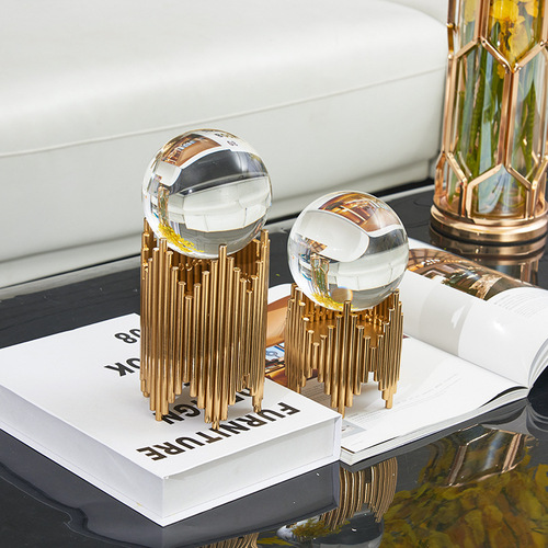 Creative Nordic Luxury Crystal Ball Decorative Item Modern Living Room TV Cabinet Foyer Wine Cabinet European Home Decor 