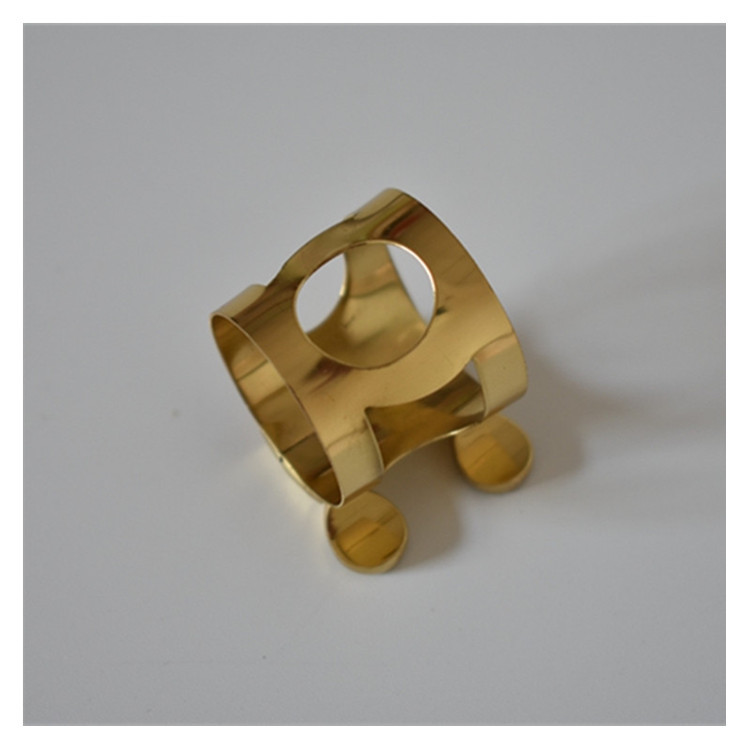 Alto tenor saxofón flauta cabeza abrazadera clip de cobre tarjeta silbato clip accesorios ventas directas de la fábrica