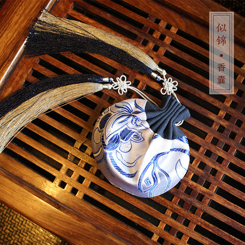 Qian Li Dragon Year Aromatherapy Sachet Empty Pouch Aromatherapy Bag Ancient Style Aromatherapy Car Suspension Chinese Knot Double Tassel Silk Brocade Edge
