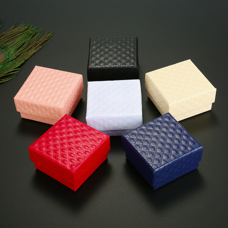 魔力格钻石纹纸质饰品盒 戒指耳钉专用礼品盒 高级绒布包装盒子