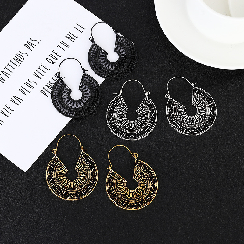 Bohemio retro hueco de metal pendientes transfronterizos e-commerce Amazon eBay joyas para mujeres