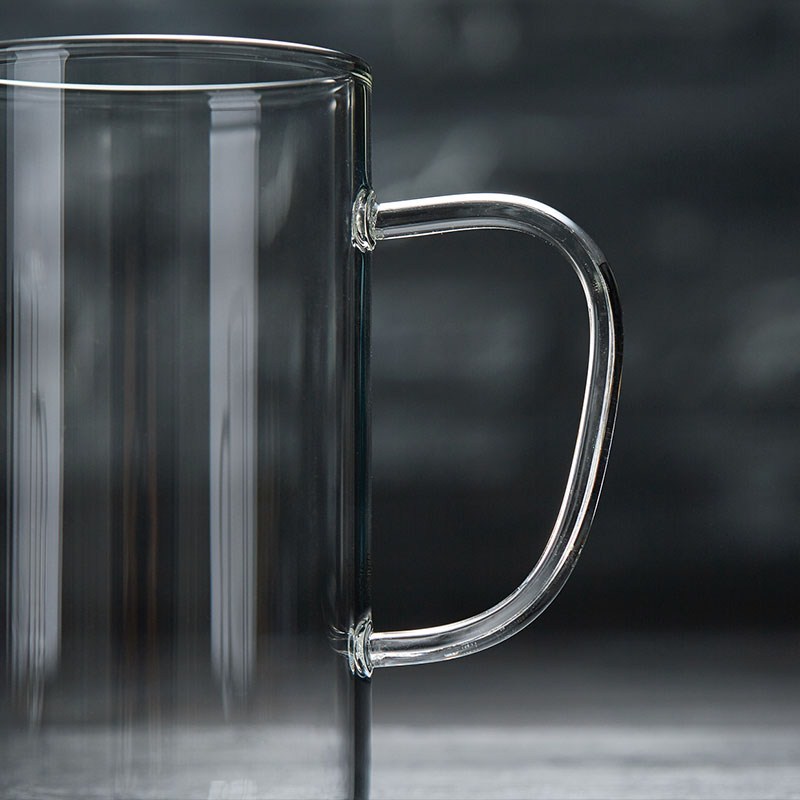 En stock vidrio borosilicato de una sola capa taza de borosilicato taza de tubo recto con mango de vidrio taza de té fábrica al por mayor
