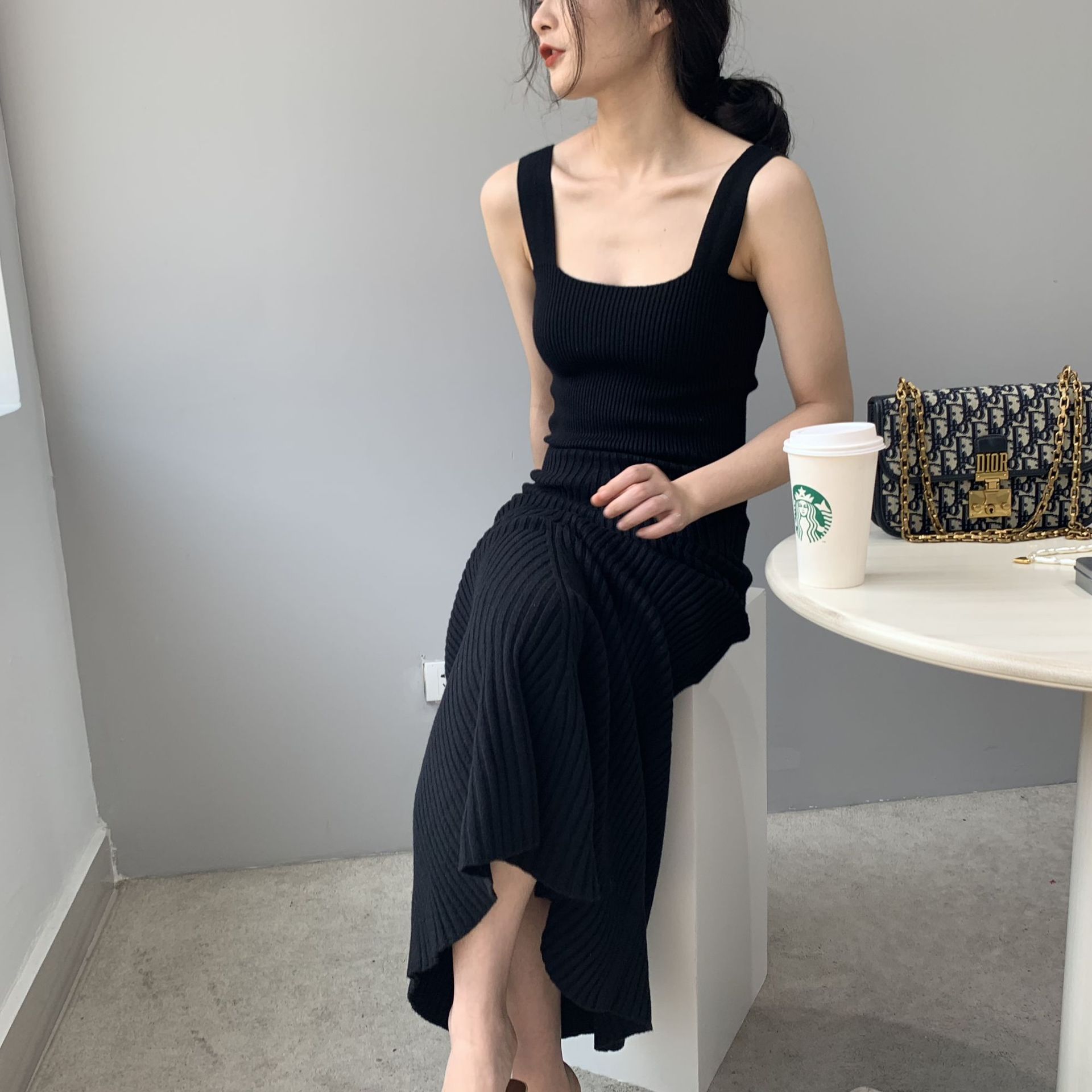 嘉織無地キャミソール風マタニティワンピースニットスクエアネックゆったりセクシー秋冬セーターロングワンピースB8002