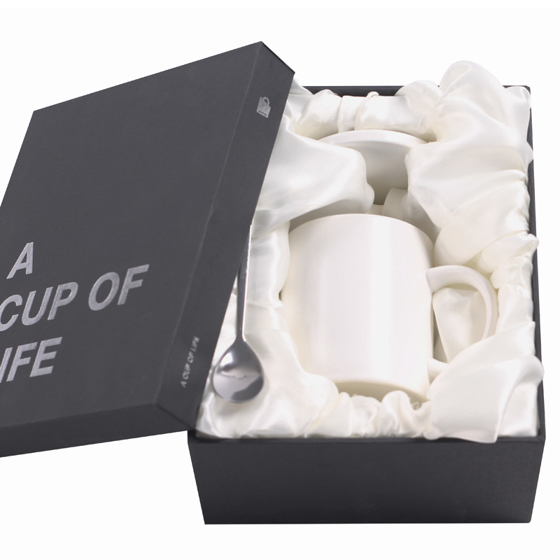 Taza de marca clásica Taza de cerámica Taza de café Taza de impresión de agua LOGO grabado