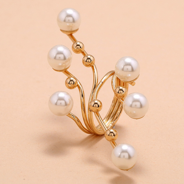 Fashionable trend geometric creative golden ring pearl