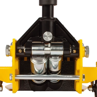 Rated Load, Car jack