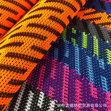 Ь�����Ϸ��w�����pɫɫ������]�z�Ứ�����W��Ь�ľW