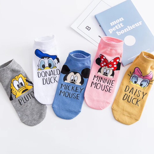 Spring, summer and autumn new women's shallow mouth cotton socks, personalized cartoon women's boat socks, manufacturer wholesale