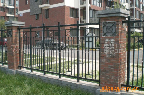 欧式铁艺楼盘围墙防护栏 铁艺学校护栏 金属工艺小区建筑栏杆