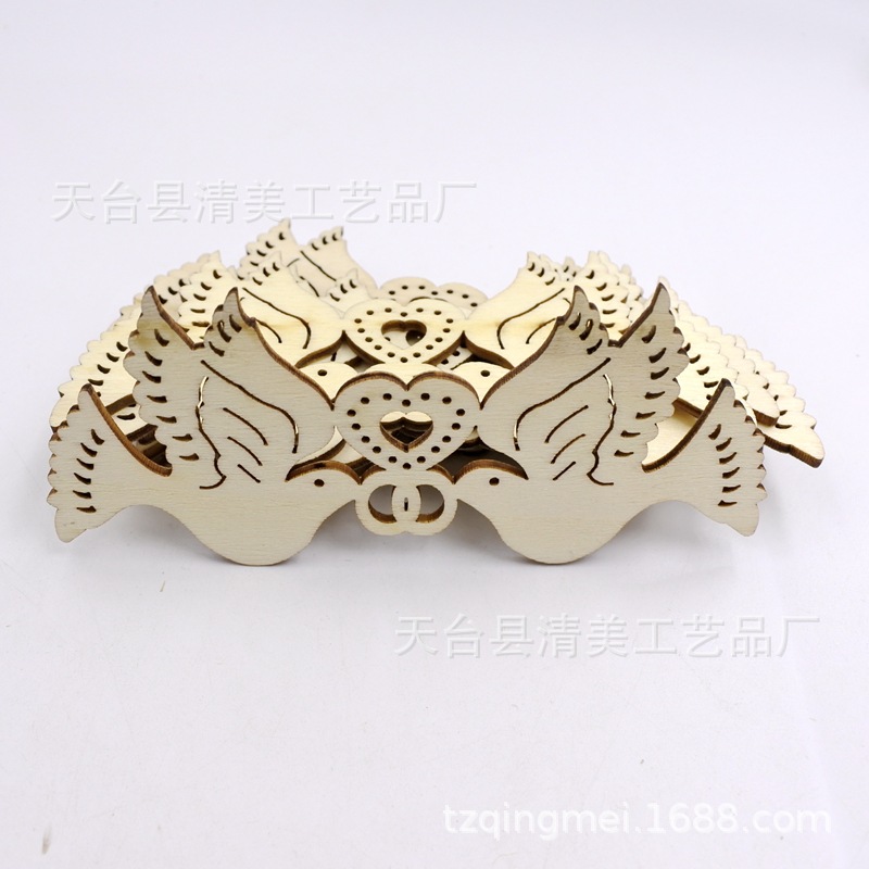 12.1*5.4cm grabado láser amor paloma hoja de madera 10 un paquete de modelos navideños suministros colgantes al por mayor