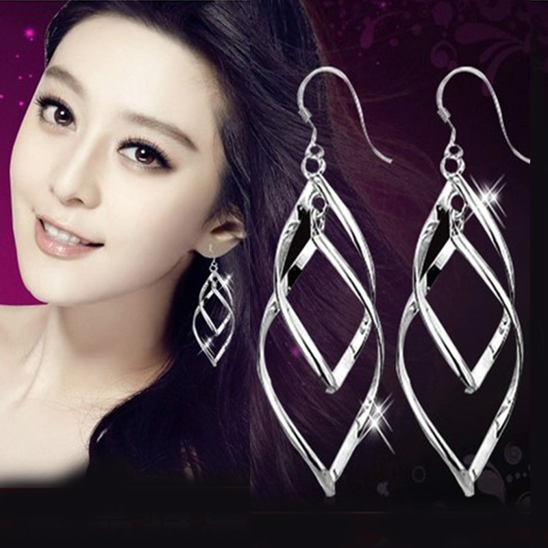 Korean Version Women's Leaf Fashion Silver Ear Jewelry Long Tassel Double Twisted Earrings Earrings Ladies All-match Earrings Korean Version Women's Leaf Fashion Silver Ear Jewelry Long Tassel Double Twisted Earrings Earrings Ladies All-match Earrings