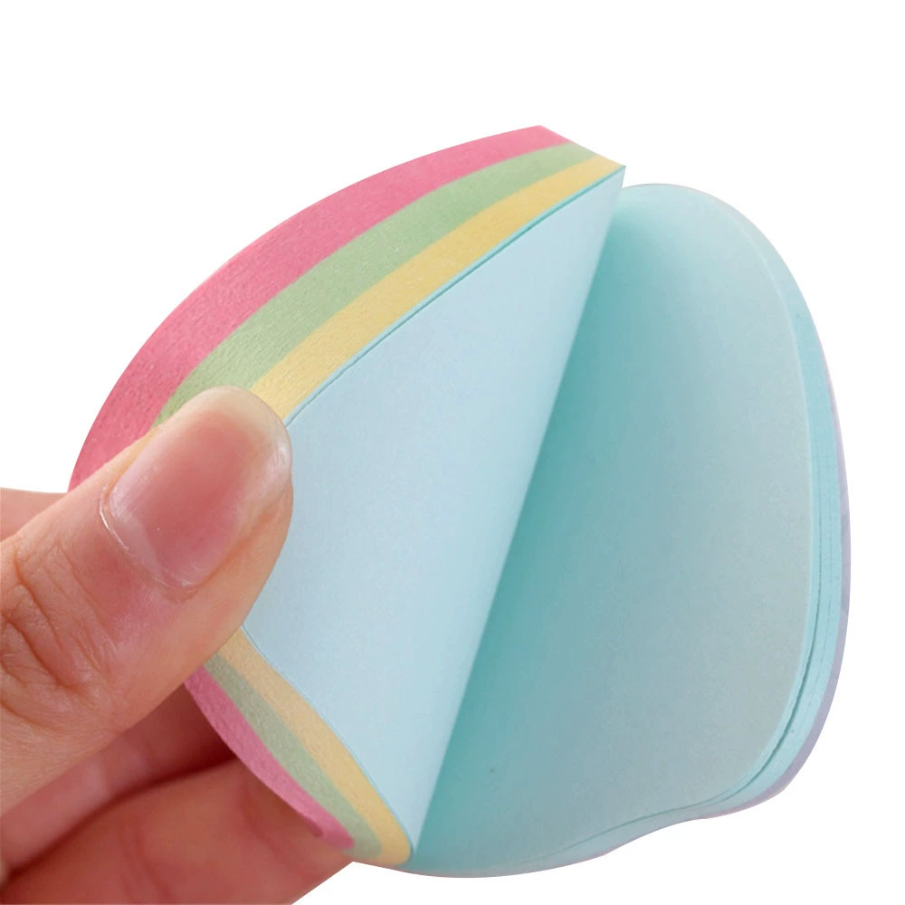 N раз Post-It отмечает цветные заметки о сообщениях Post-It отмечает творческие милые студенческие канцелярские принадлежности