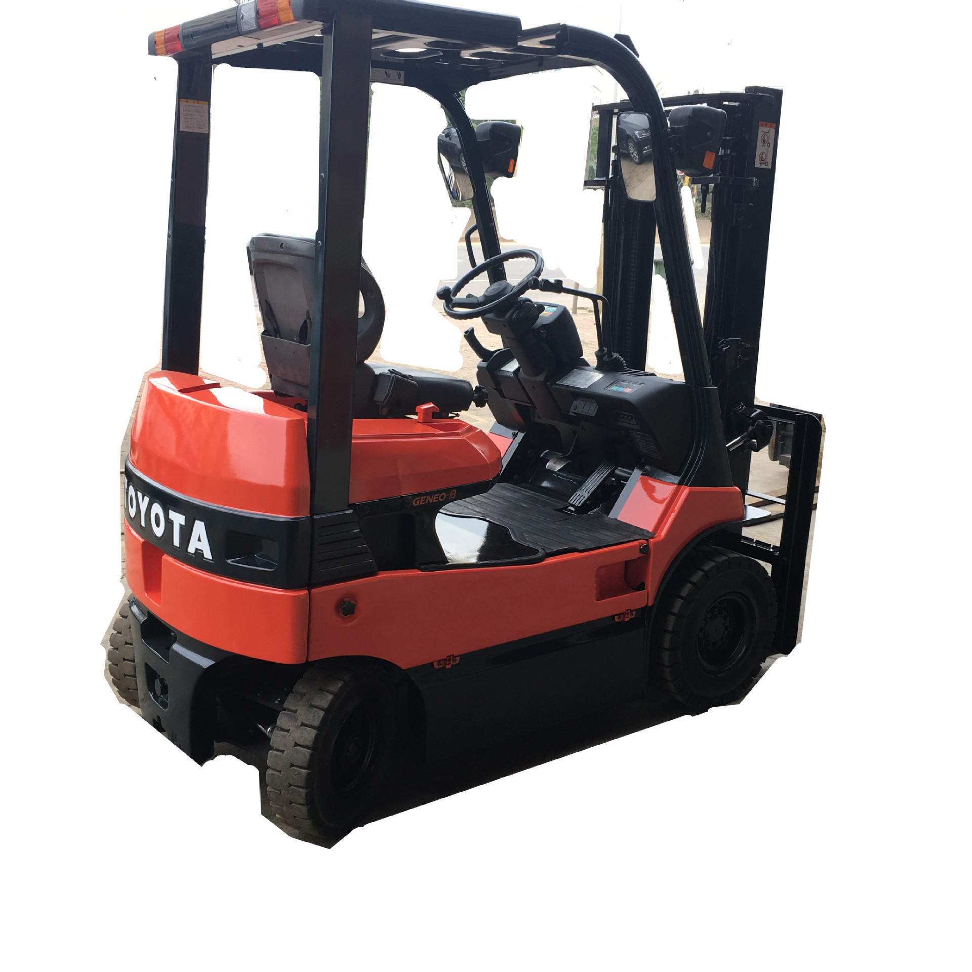 二手TOYOTA1.5吨丰田四轮平衡重式电动叉车1.5吨叉车1.5吨叉车