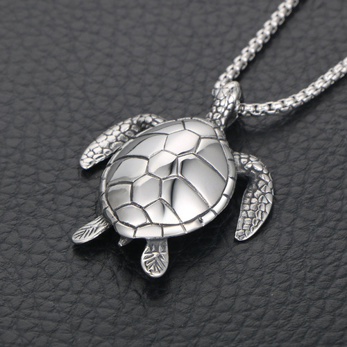 Cross-border supply titanium steel turtle necklace men and women longevity turtle pendant turtle accessories SP817