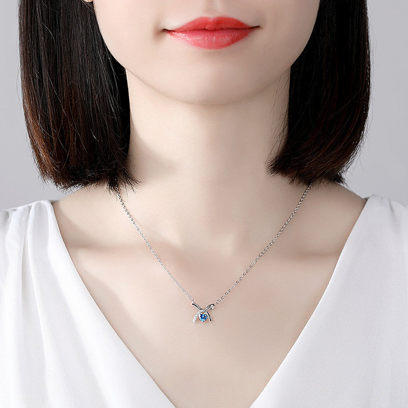 Estilo coreano S925 plata esterlina arco collar en forma de corazón de las mujeres de diamantes incrustados de alta calidad de moda red roja elegante cadena de clavícula simple