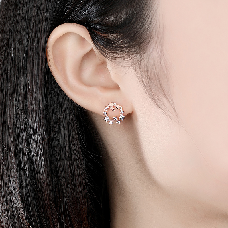 S925 plata esterlina guirnalda Stud pendientes Corea moda mujer plata esterlina incrustaciones de piedras preciosas Nueva joyería de plata simple temperamento