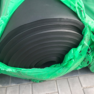 Air conditioning insulation Rubber Board ordinary rubber sponge board b2 grade fireproof aluminum foil rubber insulation Cotton Board