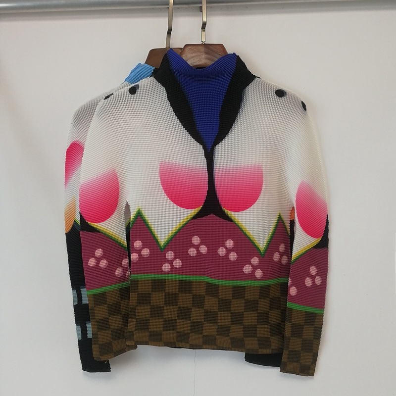 レディース長袖トップス 春夏新作 高伸縮性プリーツファッションプリントハイネックスリムTシャツ 三宅風インナーシャツ