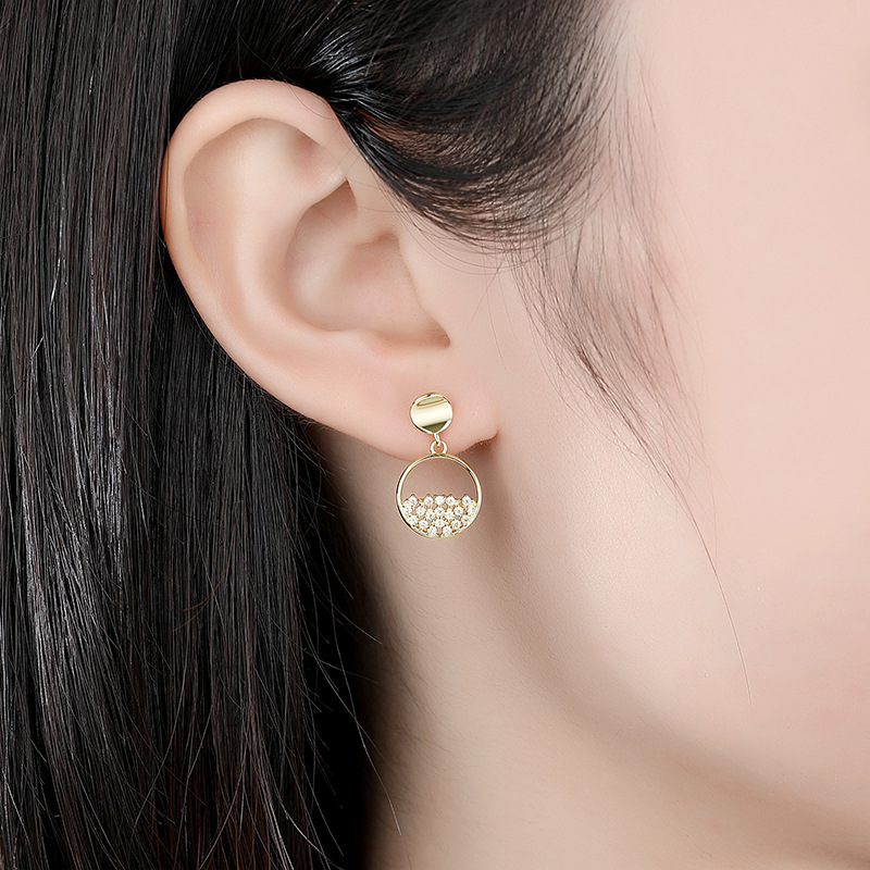 Pendientes de plata de ley s925 pendientes de estrella redonda geométrica de moda Coreana de las mujeres de diseño de nicho pendientes de joyería de plata temperamento