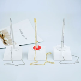 中性笔;圆珠笔中油笔;礼品盒