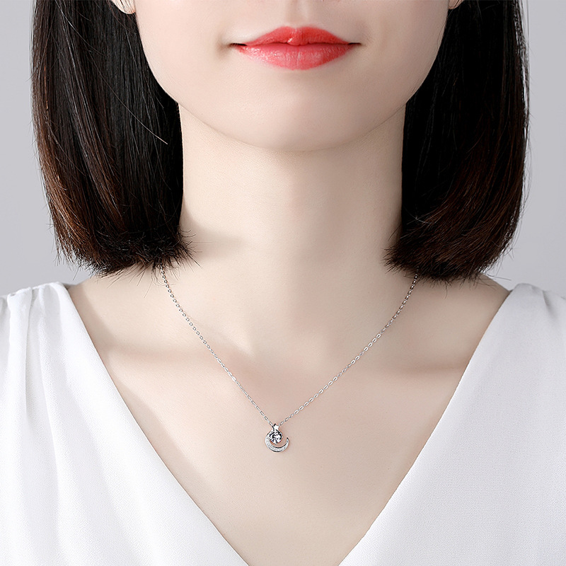 S925 plata esterlina estrella Luna collar de plata esterlina popular Red rojo elegante simple clavícula cadena ins viento frío para novia