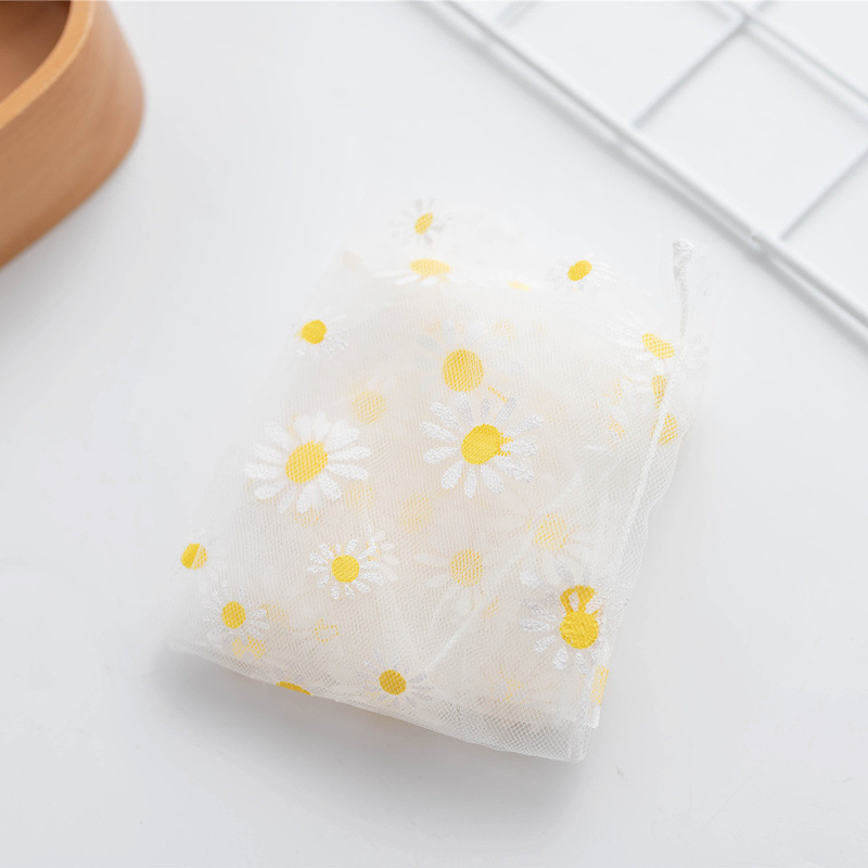 Primavera y verano japonés nueva pila calcetines Daisy transparente malla delgada transpirable crisantemo encaje hadas Calcetines
